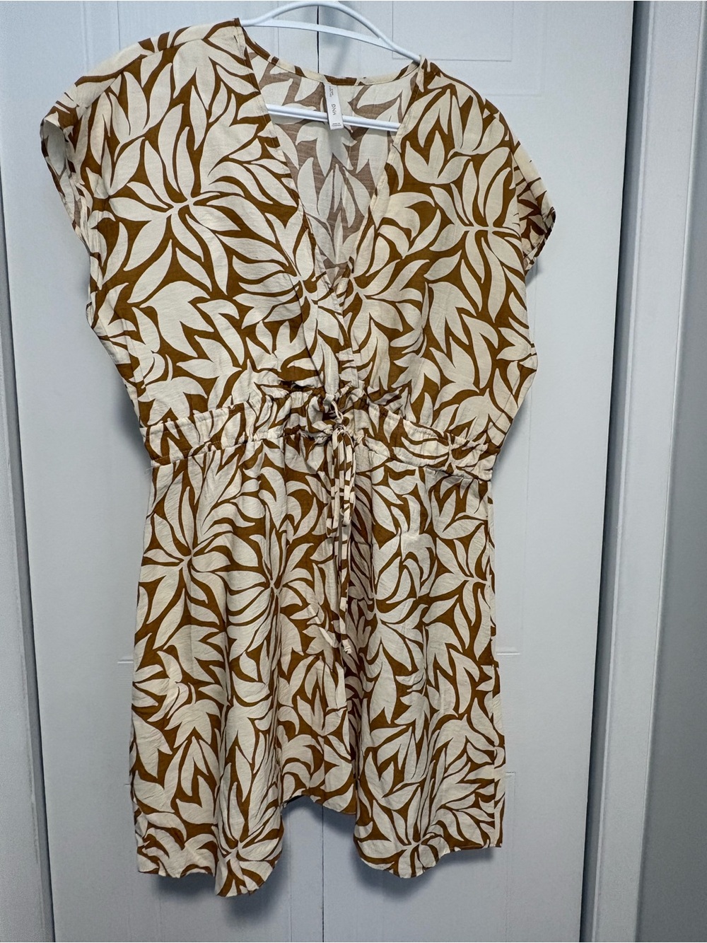 Leaf Print Drawstring Waist Tunic - Cream & Brown